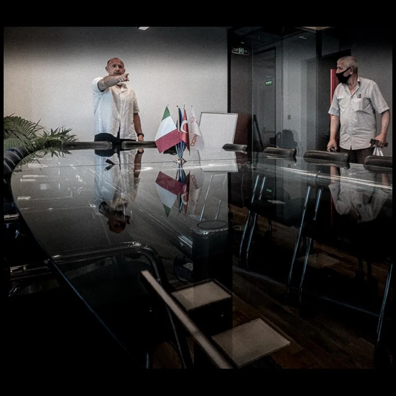 Leonardo Turkey O­ffice