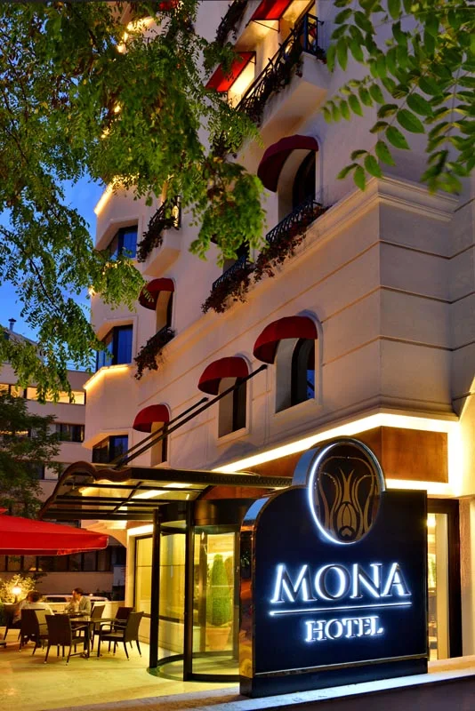 Mona Hotel