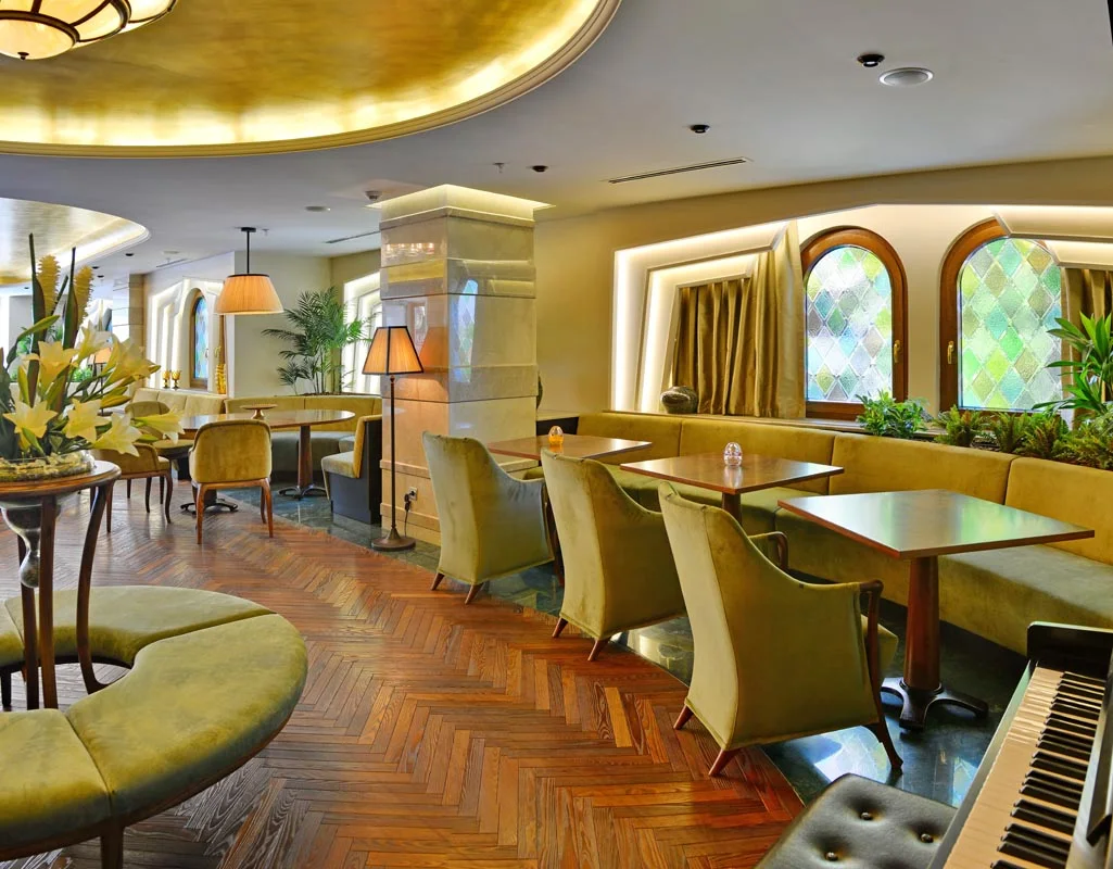 Mona Hotel
