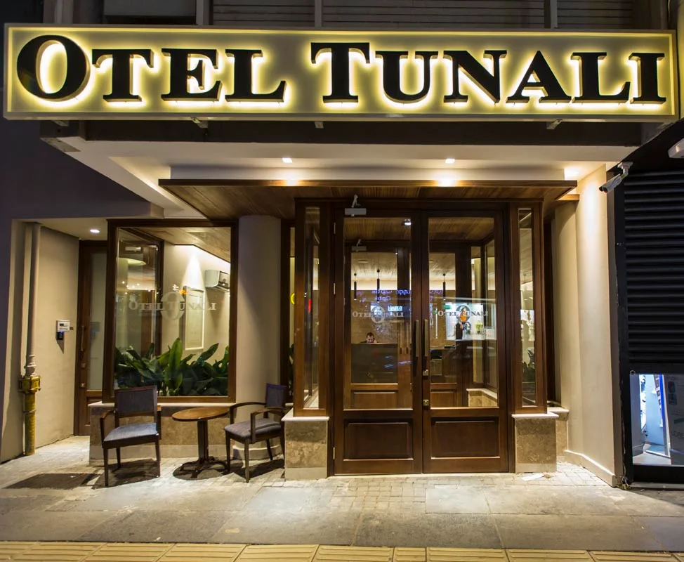 Otel Tunalı